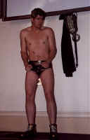 AC5-16.jpg (29947 bytes)