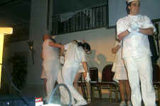 P0002419.jpg (33714 bytes)