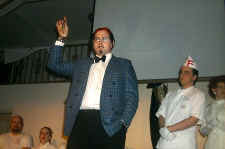 P0002425.jpg (27384 bytes)