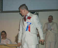 P0002450.jpg (34332 bytes)