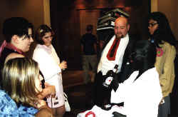 BA011.jpg (50534 bytes)