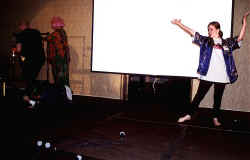 GS005.jpg (29091 bytes)