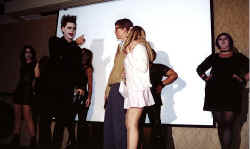 BL02.jpg (34421 bytes)