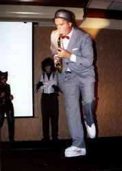 SF0010.jpg (35294 bytes)