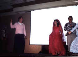 SF004.jpg (35573 bytes)