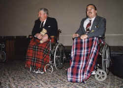 d14-15.jpg (90912 bytes)