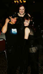 D02-13.JPG (26158 bytes)