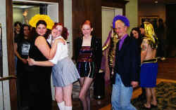 D06-08.JPG (43912 bytes)