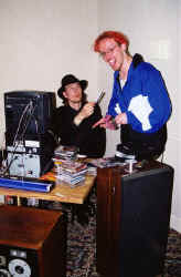 D06-14.JPG (49935 bytes)