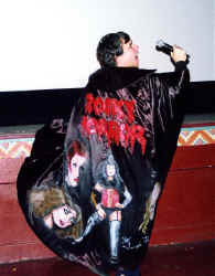 D25-11.JPG (67335 bytes)