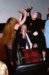 D28-23.JPG (59163 bytes)