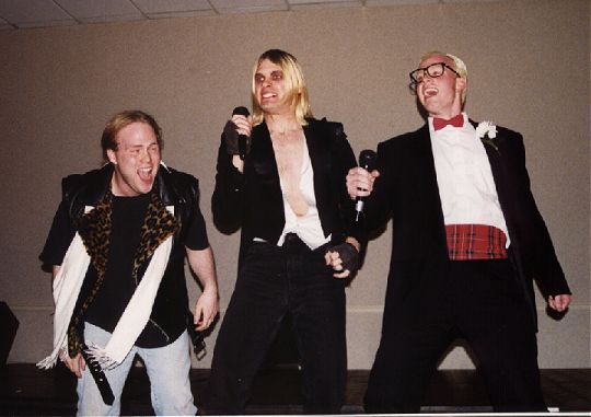 d17-19.jpg (32311 bytes)