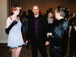 D13-01.JPG (30720 bytes)