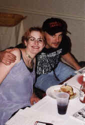 d17-04.jpg (26442 bytes)