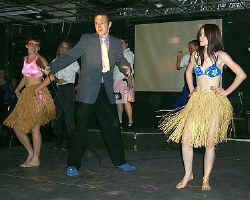 P0000186.jpg (29279 bytes)