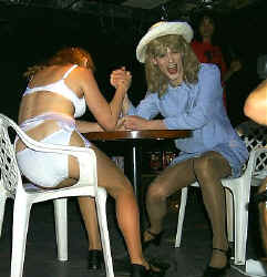 P0000211.jpg (37897 bytes)