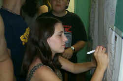 P0000560.jpg (32148 bytes)