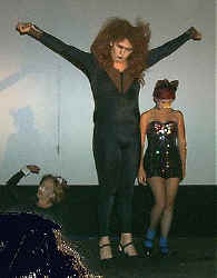 P0000421.jpg (26852 bytes)