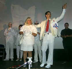 P0000311.jpg (29040 bytes)