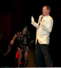 P0002211.jpg (34495 bytes)