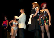 P0002212.jpg (61679 bytes)