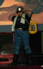 P0002315.jpg (37789 bytes)