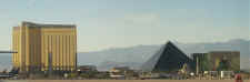 P0002769.jpg (43745 bytes)