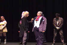 new003.jpg (59433 bytes)