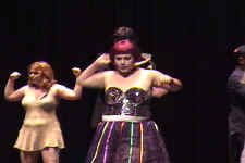 new026.jpg (61020 bytes)